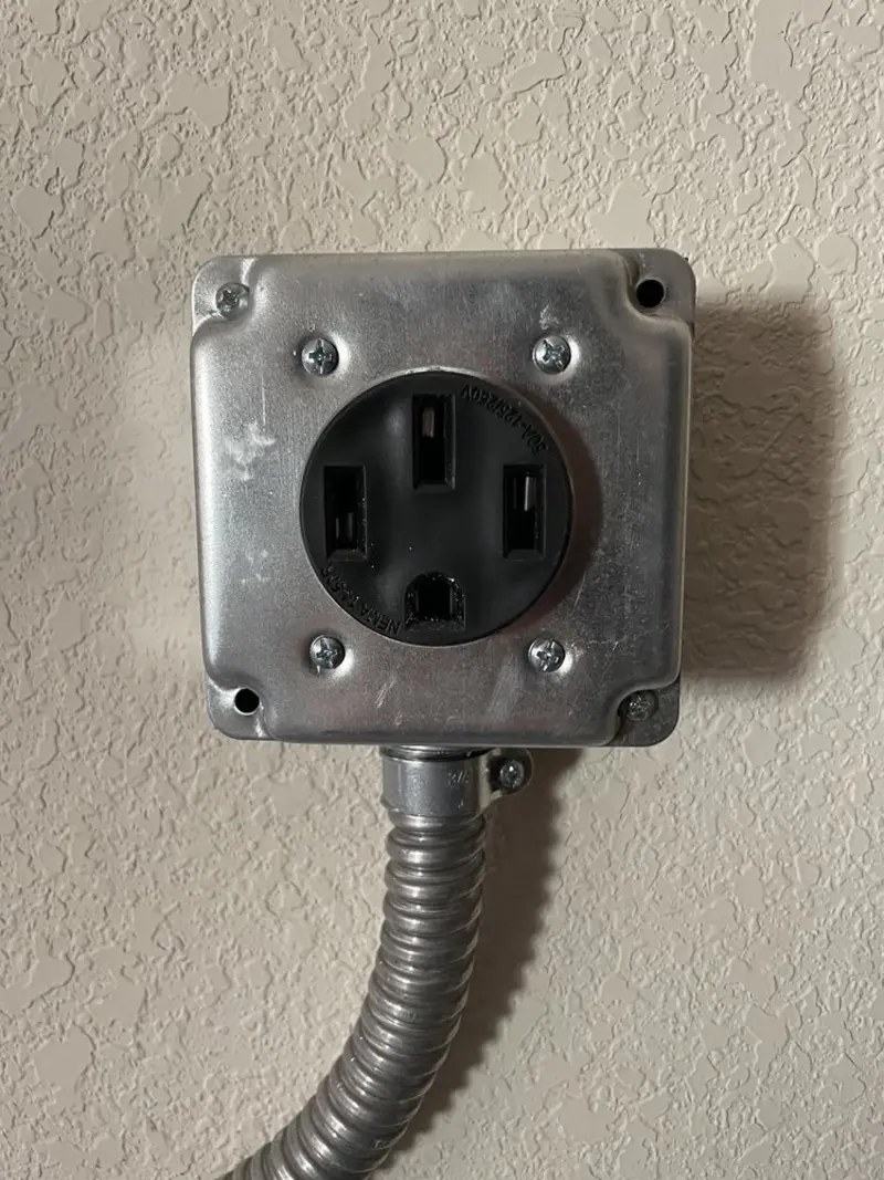 NEMA 14-50 outlet installed for Electrical Panel Upgrade in Chili